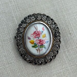 Vintage Antique 800 Silver Floral Brooch with Filigree Frame & Gold Accent